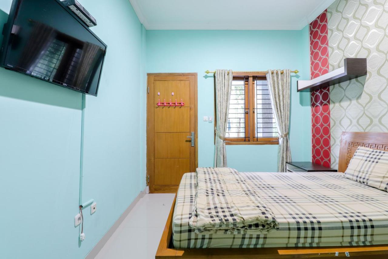 Khatarina Female Residence - Female Only - Khusus Wanita Maguwo Екстериор снимка